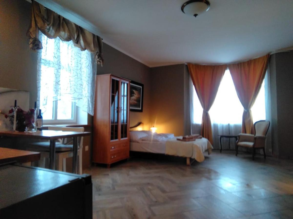 Sunny Bear Bed & Breakfast 耶莱尼亚古拉 外观 照片